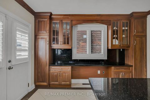 Photo 10 at 215 Grace Street, Little Italy, Toronto