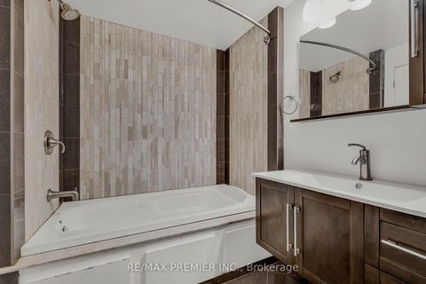 Photo 17 at 215 Grace Street, Little Italy, Toronto