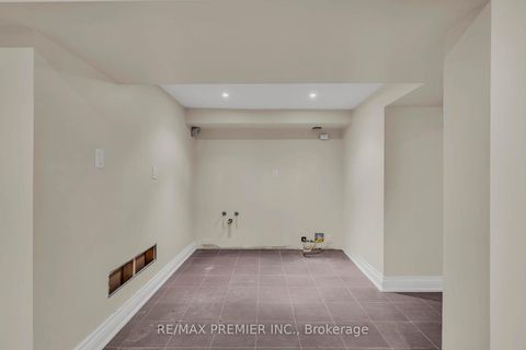 Photo 27 at 215 Grace Street, Little Italy, Toronto