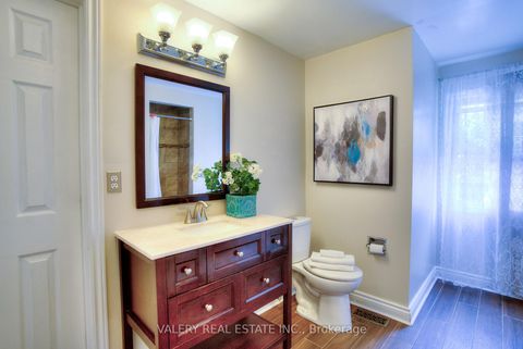 Photo 15 at 848 Attersley Dr Drive, Pinecrest, Oshawa