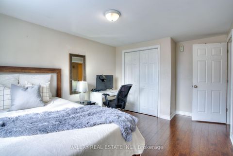 Photo 23 at 848 Attersley Dr Drive, Pinecrest, Oshawa