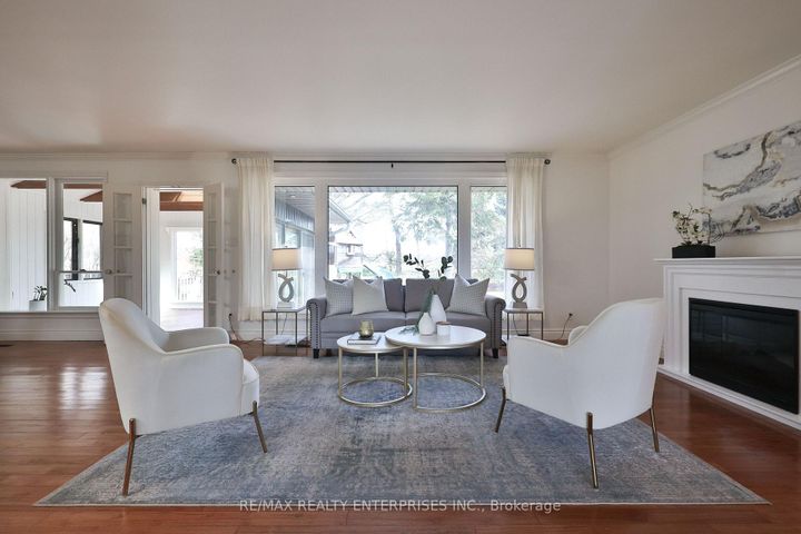 Photo 13 at 1439 Larchview Trail, Lakeview, Mississauga