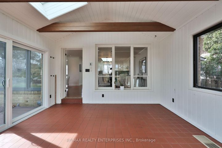 Photo 16 at 1439 Larchview Trail, Lakeview, Mississauga