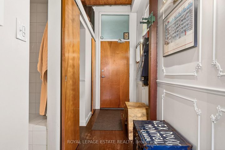 Photo 1 at 216 - 365 Dundas Street E, Moss Park, Toronto