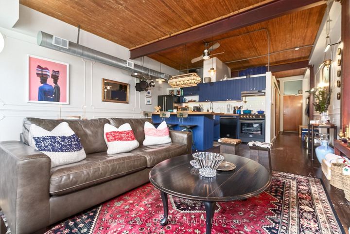 Photo 9 at 216 - 365 Dundas Street E, Moss Park, Toronto