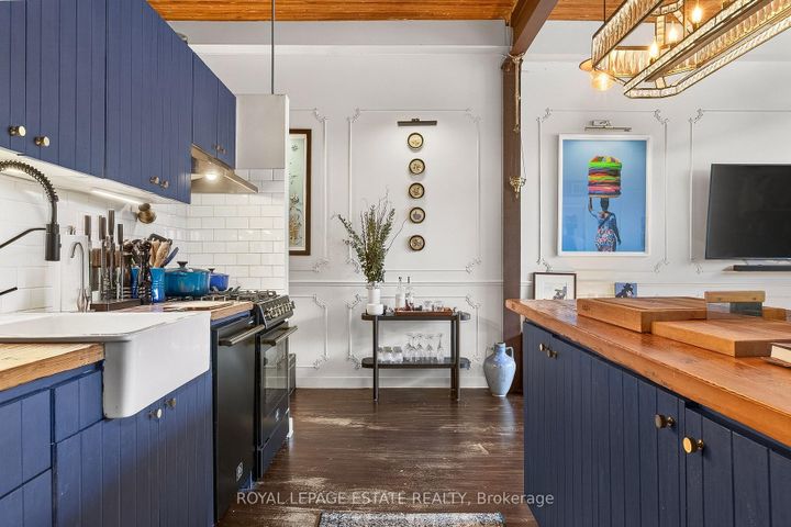 Photo 16 at 216 - 365 Dundas Street E, Moss Park, Toronto