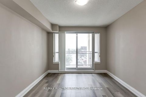 Photo 14 at 615 - 370 Highway 7, Doncrest, Richmond Hill