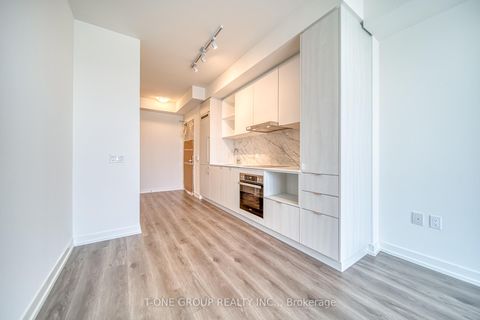 Photo 8 at 6807 - 138 Downes Street, Waterfront Communities C8, Toronto