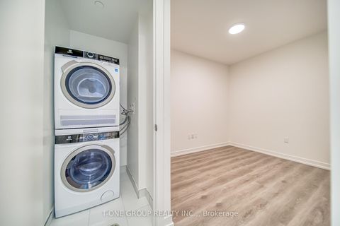 Photo 24 at 6807 - 138 Downes Street, Waterfront Communities C8, Toronto