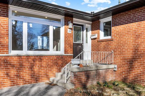 Photo 1 at 46 Flintwick Drive, Bendale, Toronto
