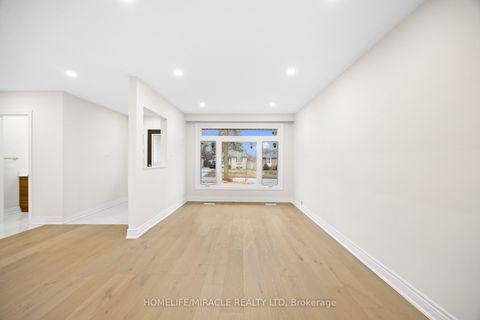 Photo 6 at 46 Flintwick Drive, Bendale, Toronto