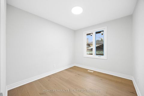 Photo 21 at 46 Flintwick Drive, Bendale, Toronto