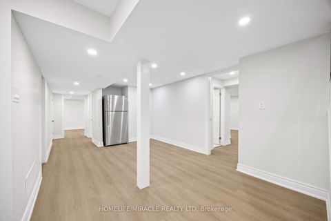 Photo 34 at 46 Flintwick Drive, Bendale, Toronto