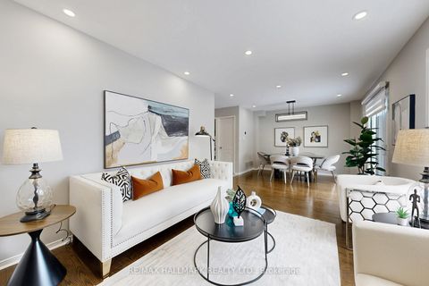 Photo 4 at 129 Knapton Drive, Woodland Hill, Newmarket