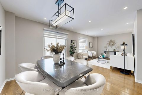 Photo 5 at 129 Knapton Drive, Woodland Hill, Newmarket