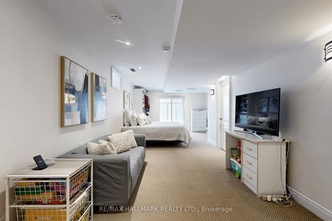 Photo 31 at 129 Knapton Drive, Woodland Hill, Newmarket