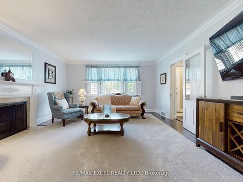 Photo 5 at 341 Richmond Street E, O'Neill, Oshawa