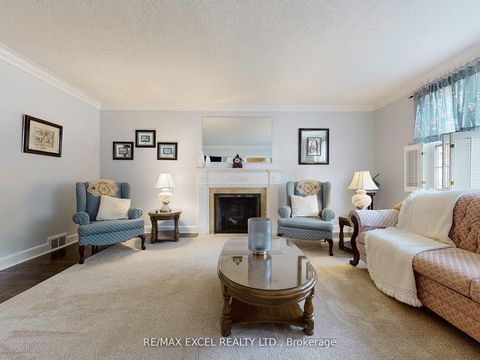 Photo 7 at 341 Richmond Street E, O'Neill, Oshawa