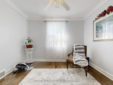 Photo 15 at 341 Richmond Street E, O'Neill, Oshawa