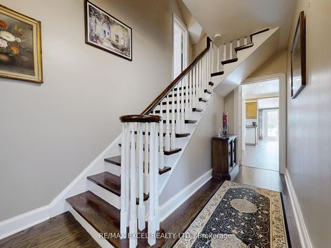 Photo 18 at 341 Richmond Street E, O'Neill, Oshawa
