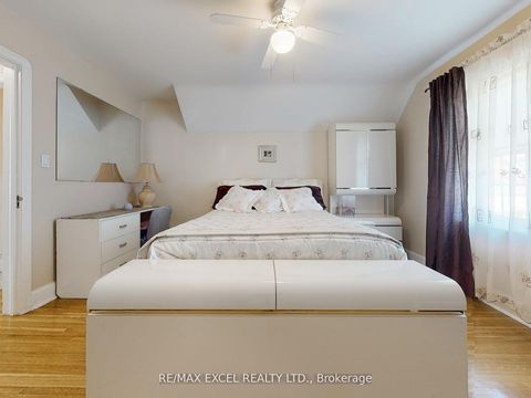 Photo 22 at 341 Richmond Street E, O'Neill, Oshawa