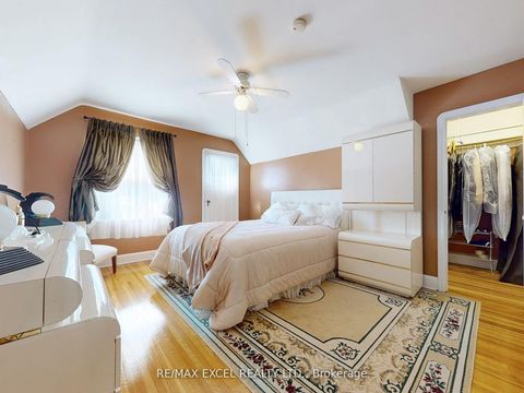 Photo 24 at 341 Richmond Street E, O'Neill, Oshawa