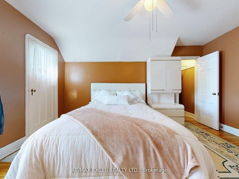 Photo 25 at 341 Richmond Street E, O'Neill, Oshawa