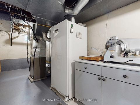 Photo 34 at 341 Richmond Street E, O'Neill, Oshawa