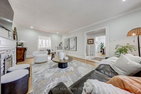 Photo 7 at 607 Spadina Road, Forest Hill South, Toronto