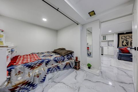 Photo 28 at 607 Spadina Road, Forest Hill South, Toronto