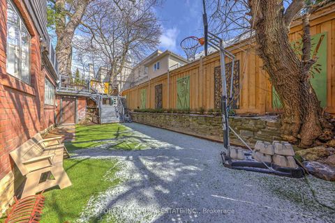 Photo 42 at 607 Spadina Road, Forest Hill South, Toronto