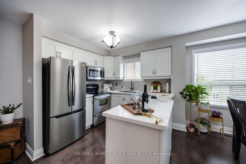 Photo 5 at 32 Mugford Road, Bayview Wellington, Aurora