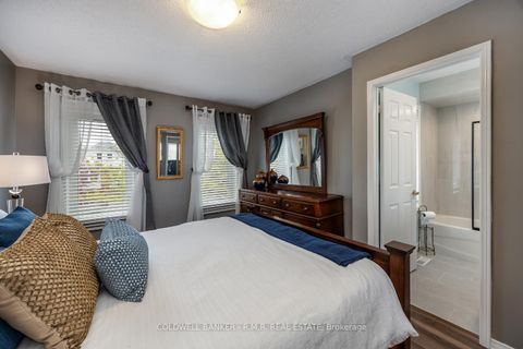 Photo 15 at 32 Mugford Road, Bayview Wellington, Aurora