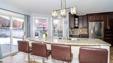 Photo 7 at 96 Ward Drive, Painswick South, Barrie