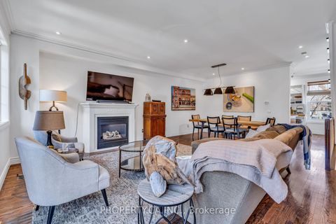 Photo 15 at 50 Stanley Terrace, Niagara, Toronto