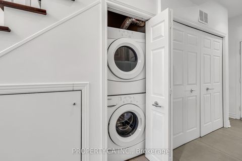 Photo 29 at 50 Stanley Terrace, Niagara, Toronto