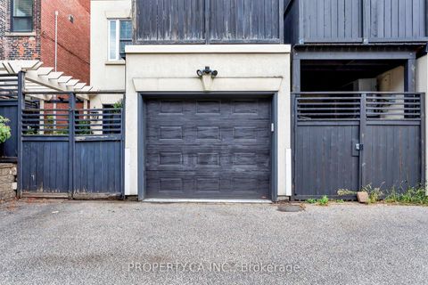 Photo 32 at 50 Stanley Terrace, Niagara, Toronto