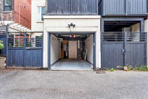 Photo 33 at 50 Stanley Terrace, Niagara, Toronto