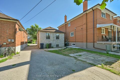 Photo 24 at 20 East Drive, Smythe, Toronto