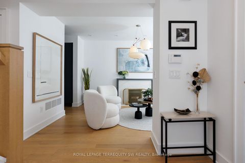 Photo 3 at 96 Summerhill Avenue, Moore Park, Toronto