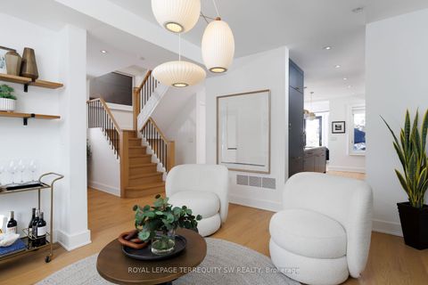 Photo 7 at 96 Summerhill Avenue, Moore Park, Toronto