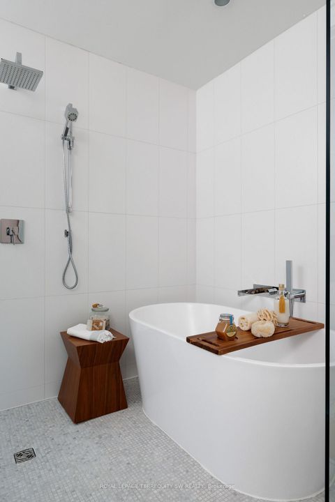 Photo 25 at 96 Summerhill Avenue, Moore Park, Toronto