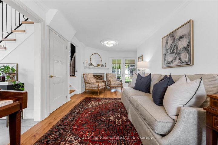 Photo 15 at 194 SOLINGATE Drive, BR Bronte, Oakville