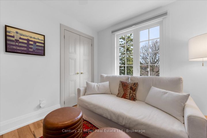 Photo 24 at 194 SOLINGATE Drive, BR Bronte, Oakville