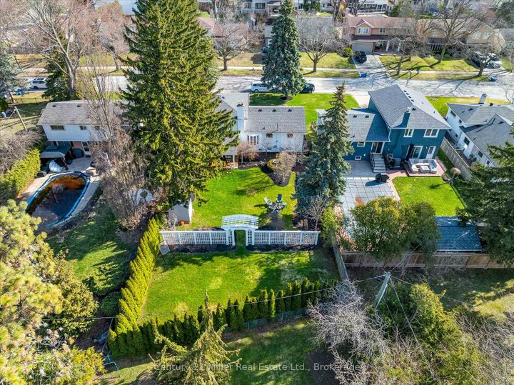 Photo 41 at 194 SOLINGATE Drive, BR Bronte, Oakville