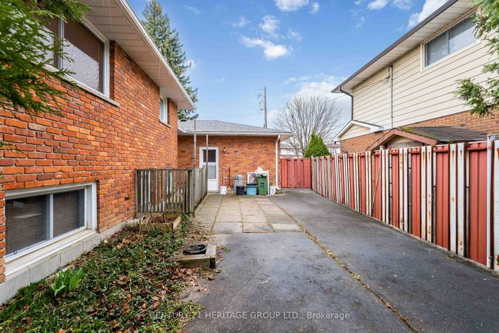 Photo 27 at 12 Roland Road, Falkirk, Hamilton