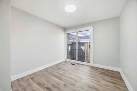 Photo 15 at 126 MILFORD HAVEN Drive, Morningside, Toronto