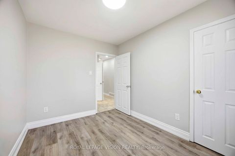 Photo 20 at 126 MILFORD HAVEN Drive, Morningside, Toronto