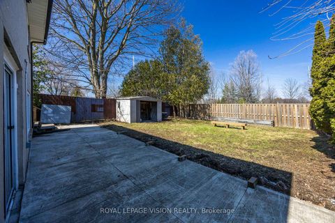 Photo 31 at 126 MILFORD HAVEN Drive, Morningside, Toronto