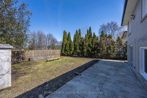 Photo 32 at 126 MILFORD HAVEN Drive, Morningside, Toronto